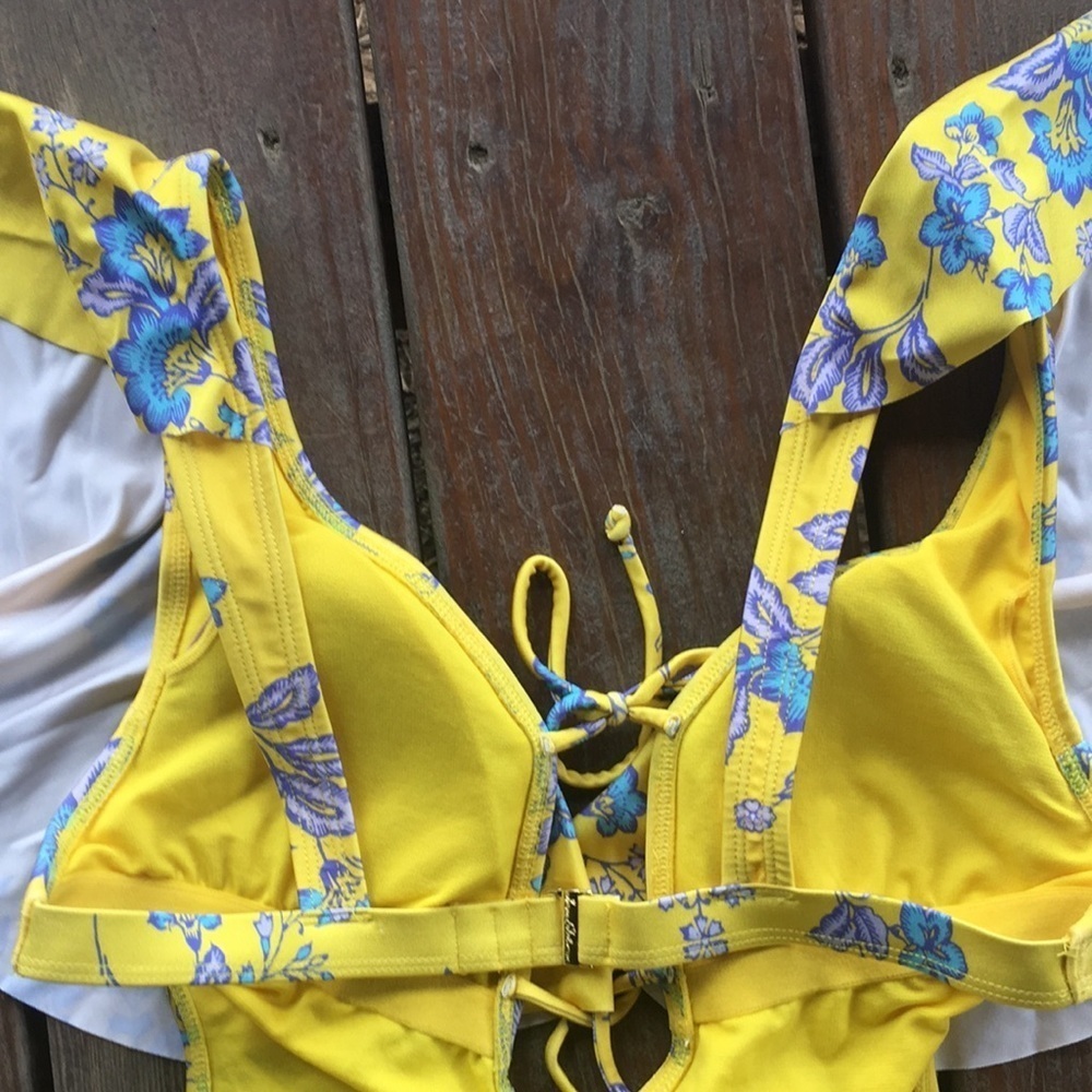 Sam Edelman Floral Ruffle One Piece Swimsuit - Picture 10 of 11